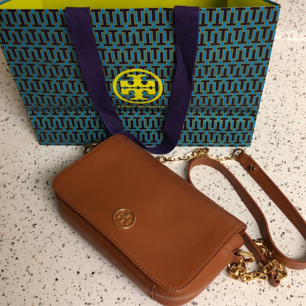 Authentic Tory Burch Robinson Crossbody